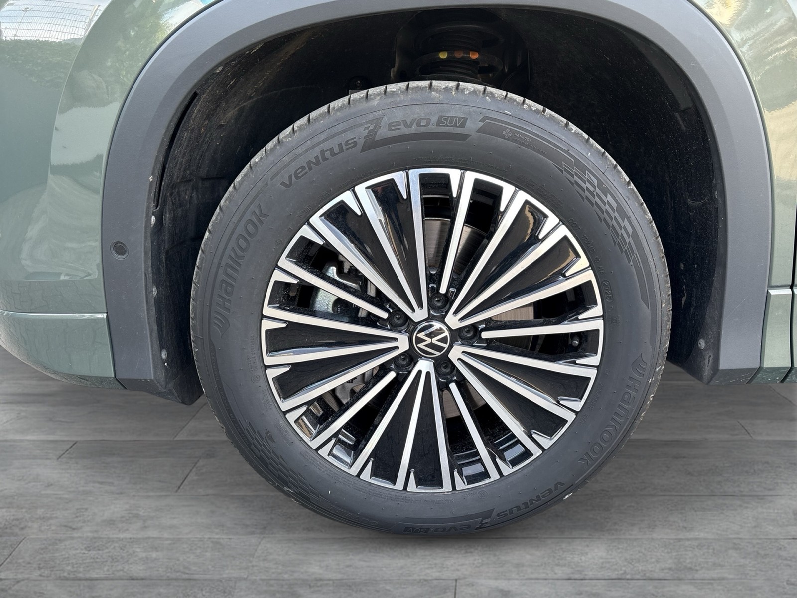 Volkswagen Tayron 1.5 HYBRID ELEGANCE AHK CAM ACC LM18 LED+