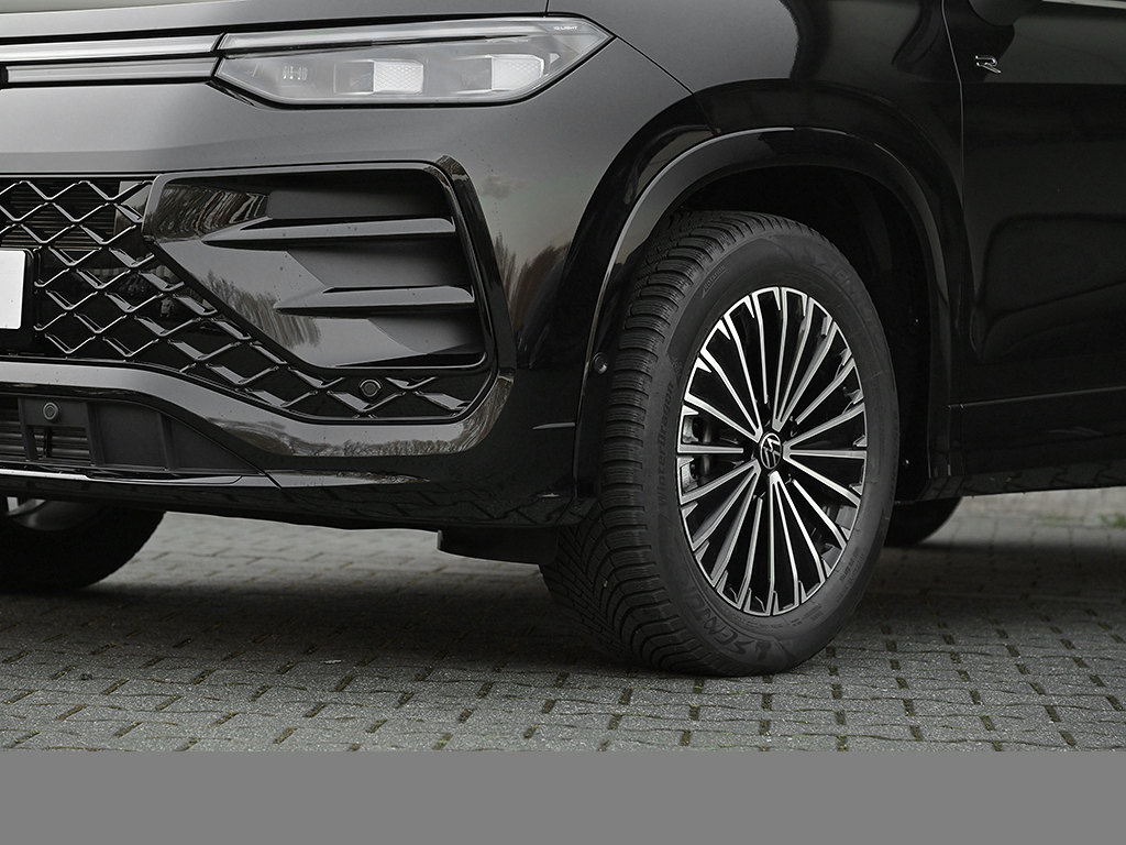 Volkswagen Tayron 2.0 R-LINE BLACK STYLE 4X4 PANO AHK LM20