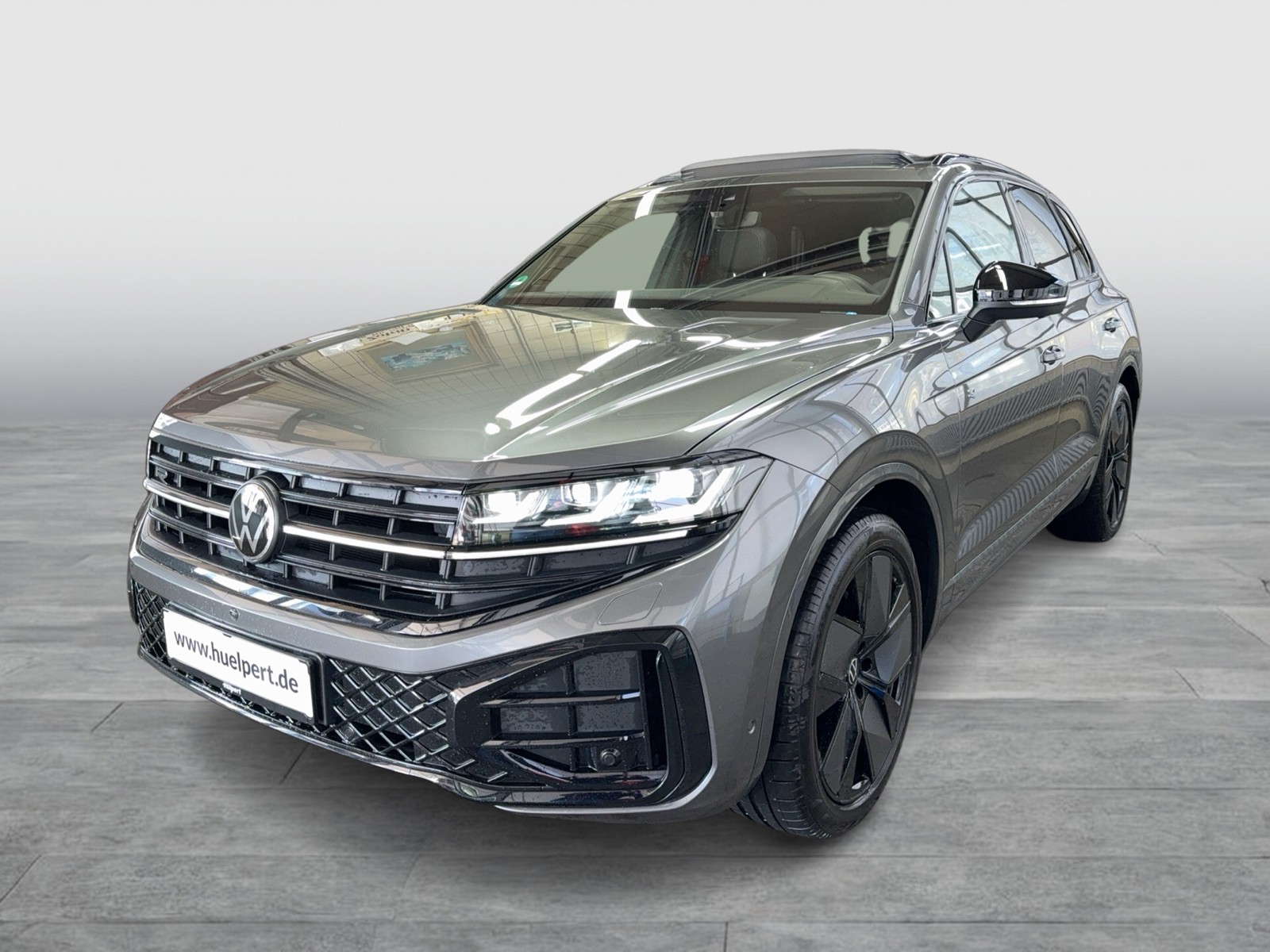 Volkswagen Touareg V6 R-LINE PANO AHK 360CAM LM21 LUFT