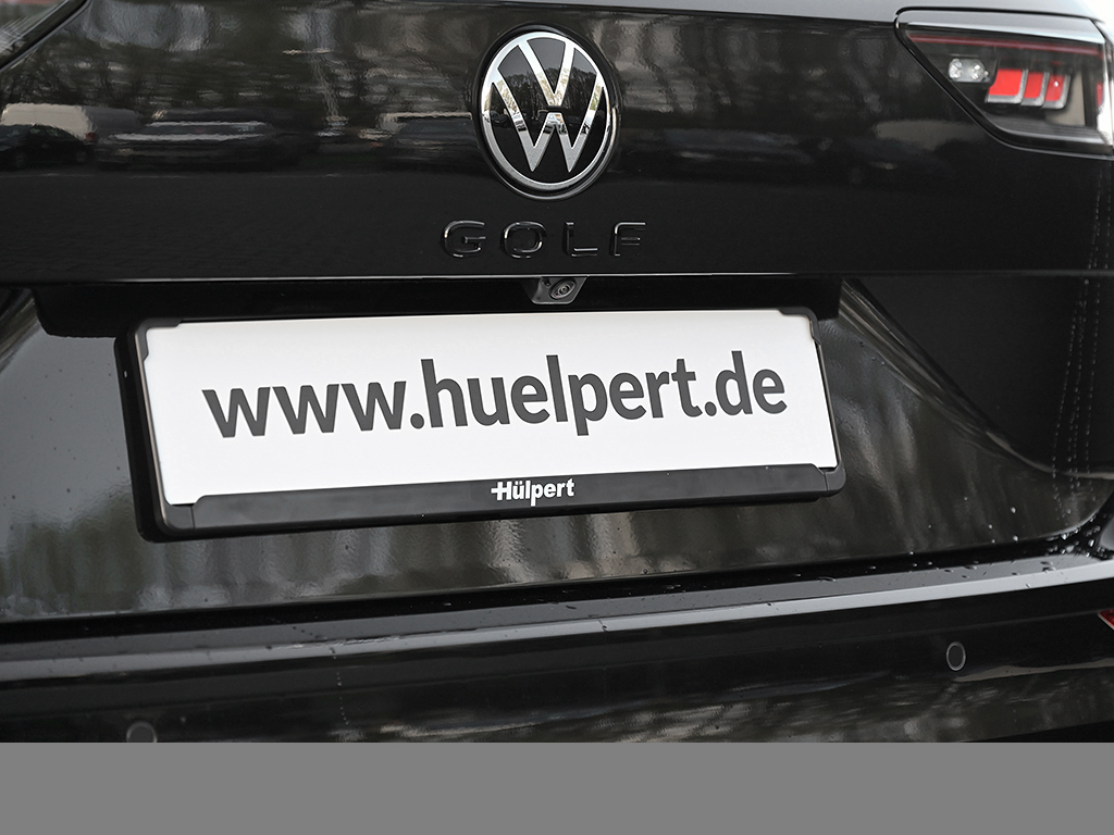 Volkswagen Golf Variant VIII 2.0 R-LINE BLACK STYLE PANO CAM ACC LM18