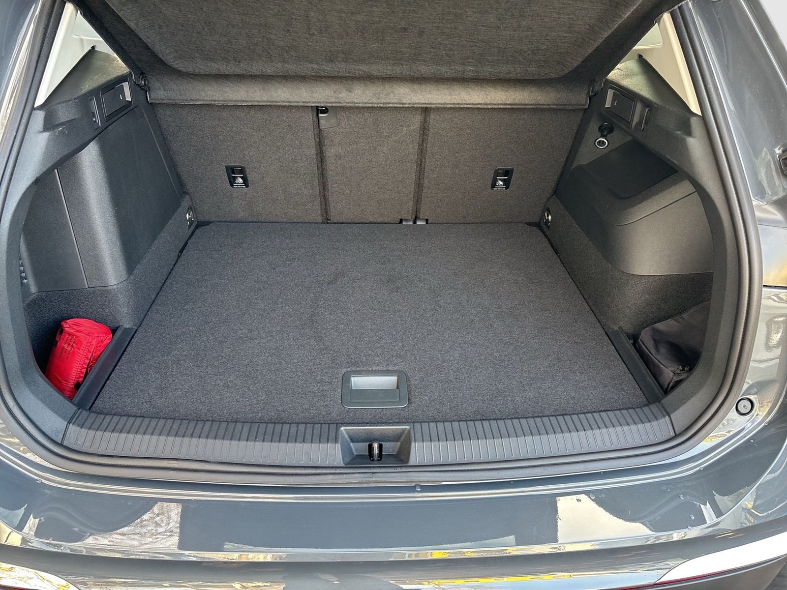 Volkswagen Tiguan 1.5 HYBRID ELEGANCE NEUES MODELL AHK CAM