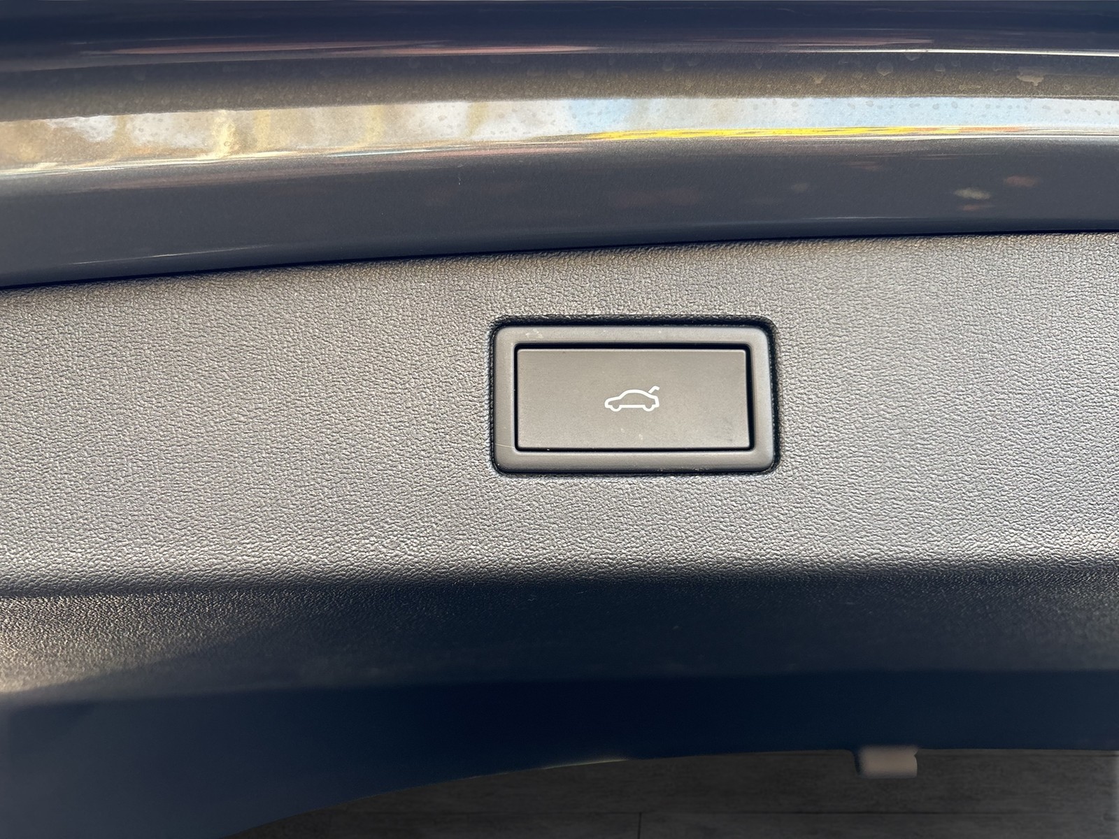 Volkswagen Tiguan 1.5 HYBRID ELEGANCE NEUES MODELL AHK CAM