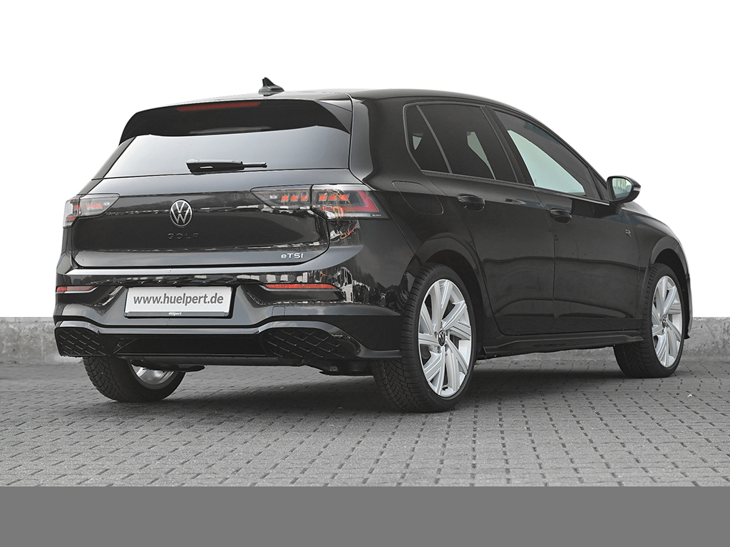 Volkswagen Golf VIII 1.5 R-LINE BLACK STYLE FACELIFT CAM ACC LM18 NAVI