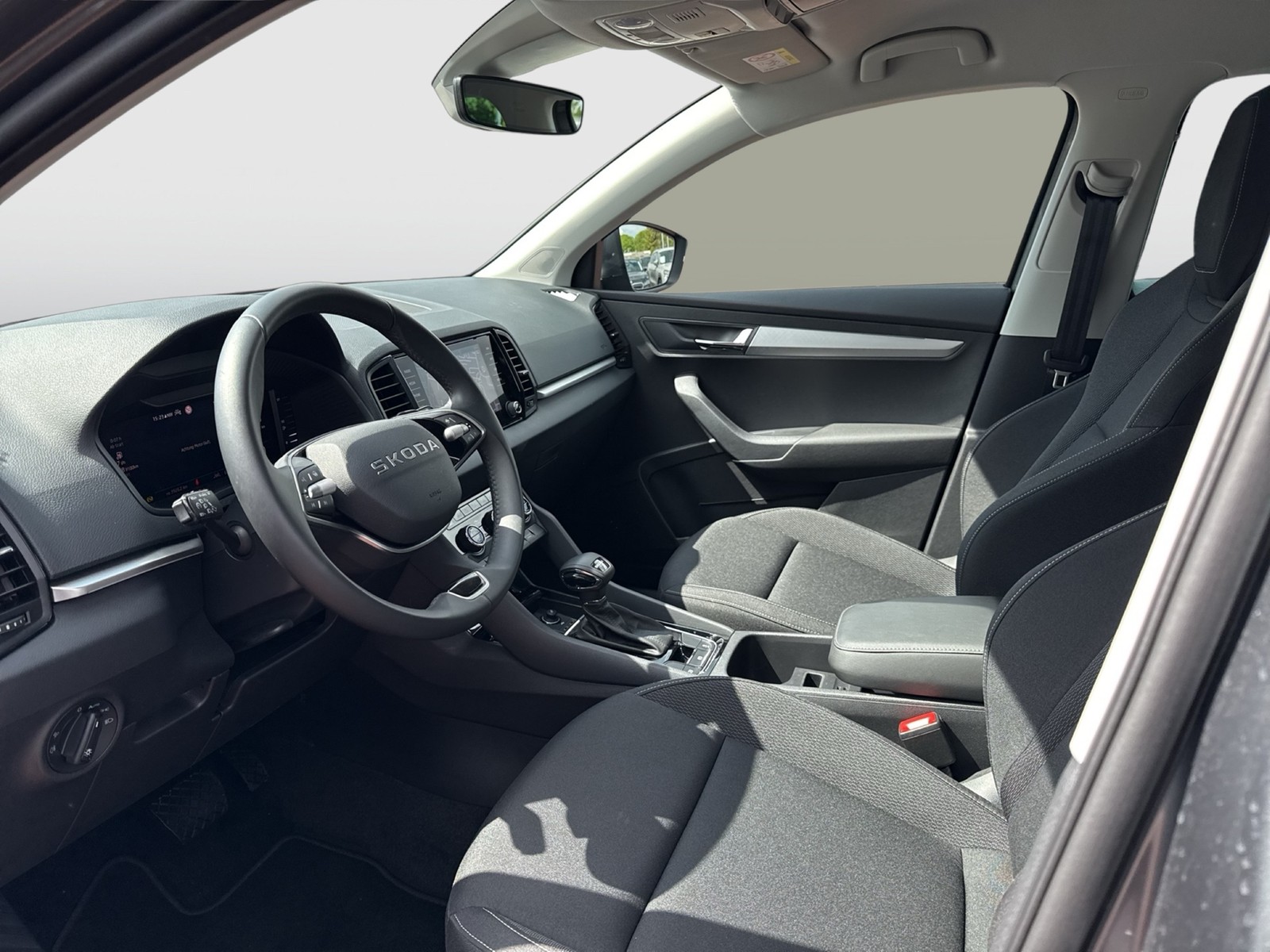 Skoda Karoq 2.0 TOUR AHK 360°CAM MATRIX E-KLAPPE NAVI