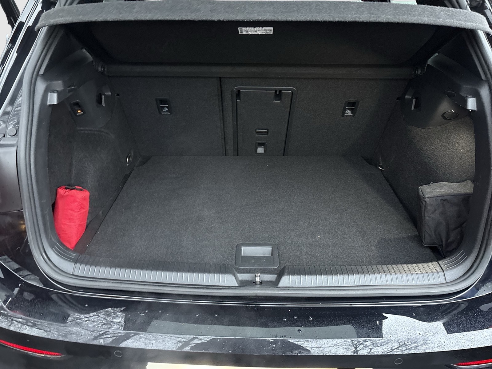 Volkswagen Golf VIII 2.0 GTI BLACK STYLE ACC KAMERA ALU18