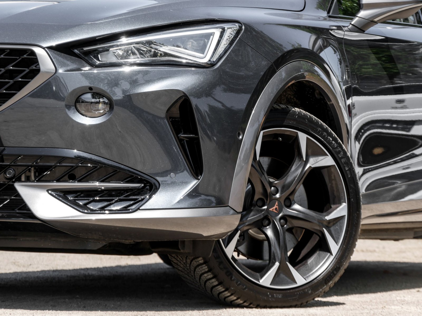 Cupra Formentor 1.4 HYBRID VZ CAM ACC LM19 EKLAPPE NAVI