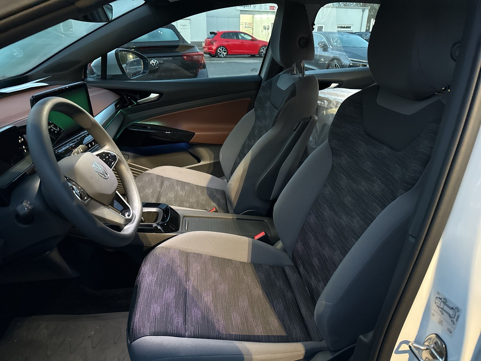 Volkswagen ID.5 PRO ACC LM19 NAVI CARPLAY SITZHEIZUNG