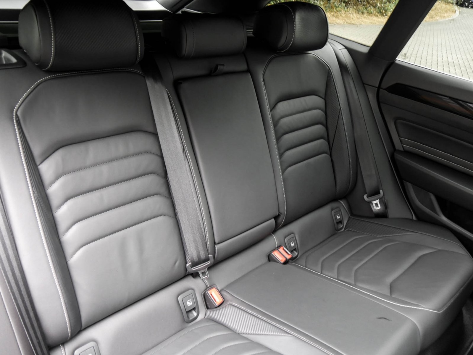 Volkswagen Arteon Shooting Brake HYBRID R-LINE LEDER AHK 19Z