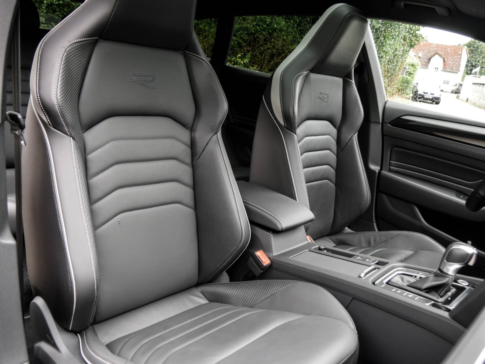 Volkswagen Arteon Shooting Brake HYBRID R-LINE LEDER AHK 19Z