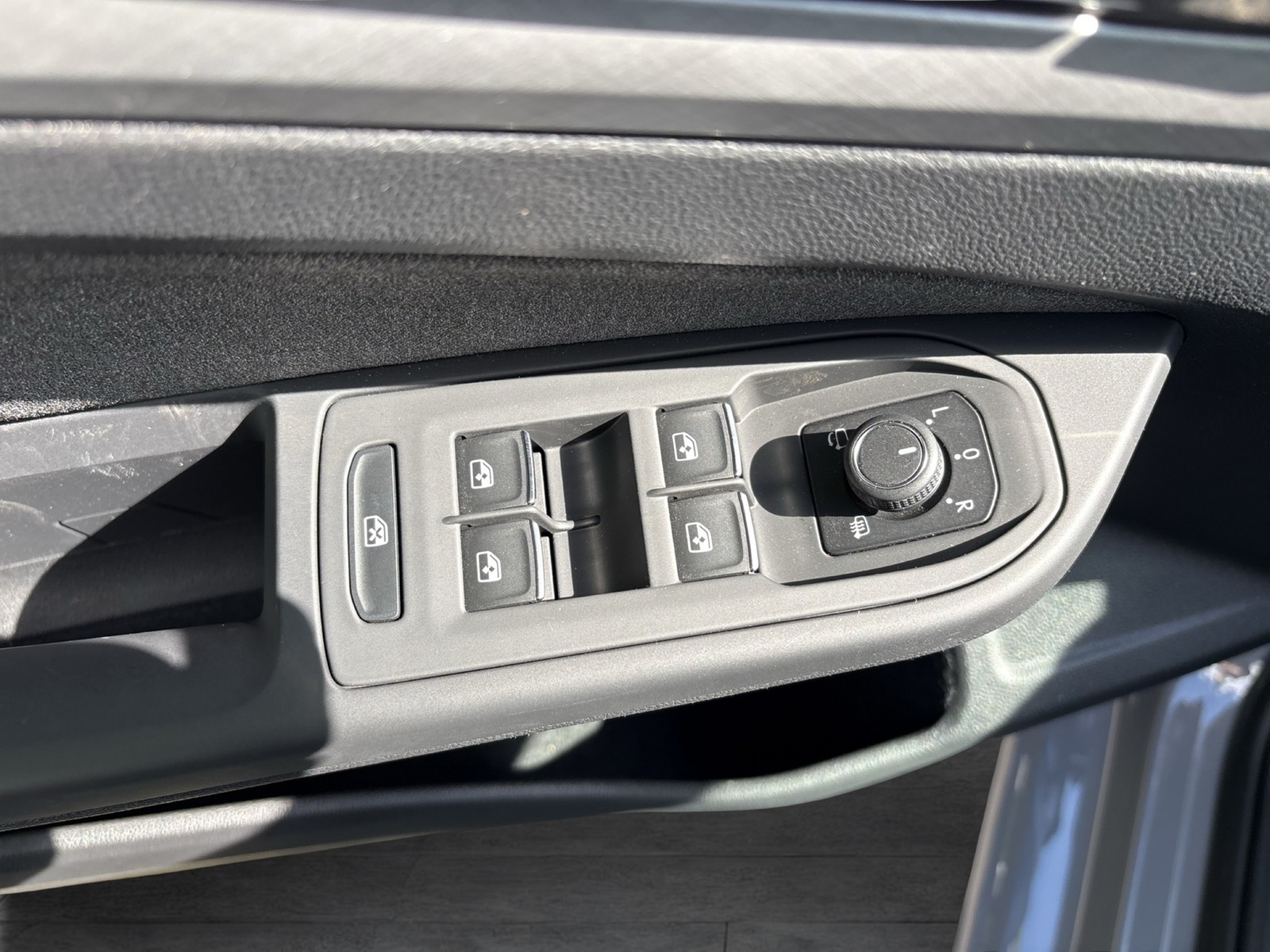 Volkswagen Golf Variant VIII 1.5 eTSI LIFE AHK ACC CARPLAY
