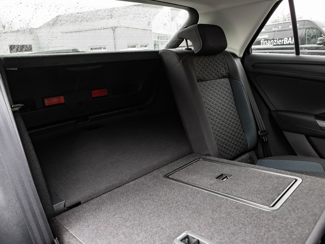 Volkswagen T-Roc 1.6 IQ.DRIVE KAMERA ACC ALU17" NAVI