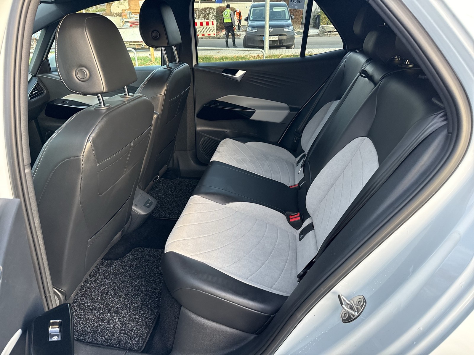 Volkswagen ID.3 Pro Performance CAM 20Z NAVI CARPLAY SITZHZ