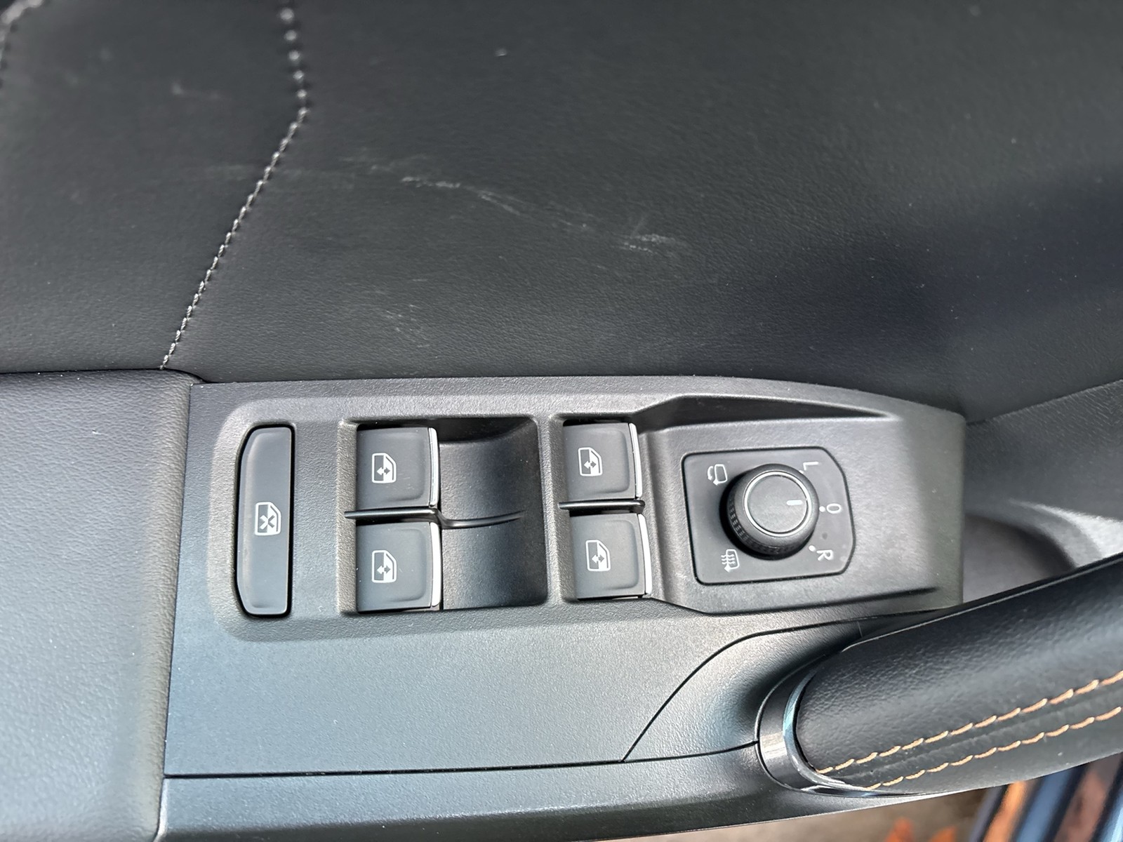 Cupra Formentor 1.5 ACC LM18 NAVI CARPLAY SITZHEIZUNG