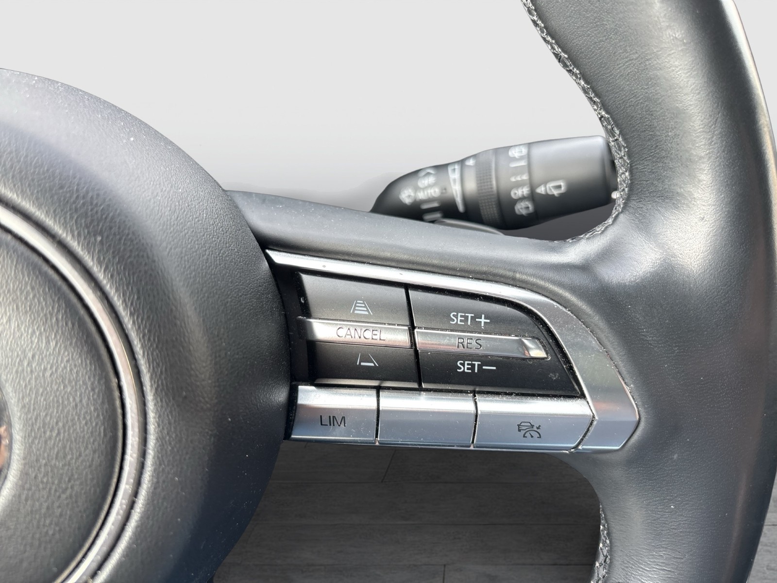 Mazda CX-30 SELECTION 2.0 LEDER BOSE AHK ALU18" MATRIX