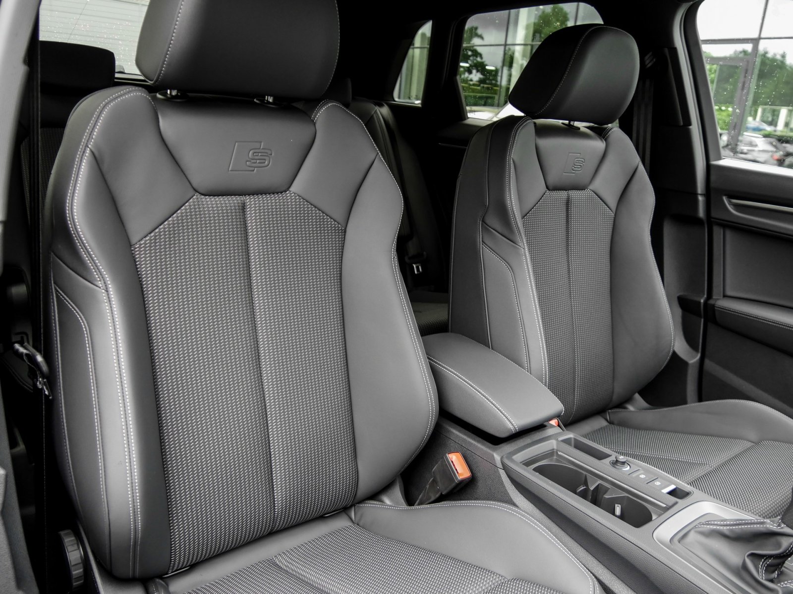 Audi Q3 35 S LINE SONOS AHK CAM ACC LM19 E-KLAPPE