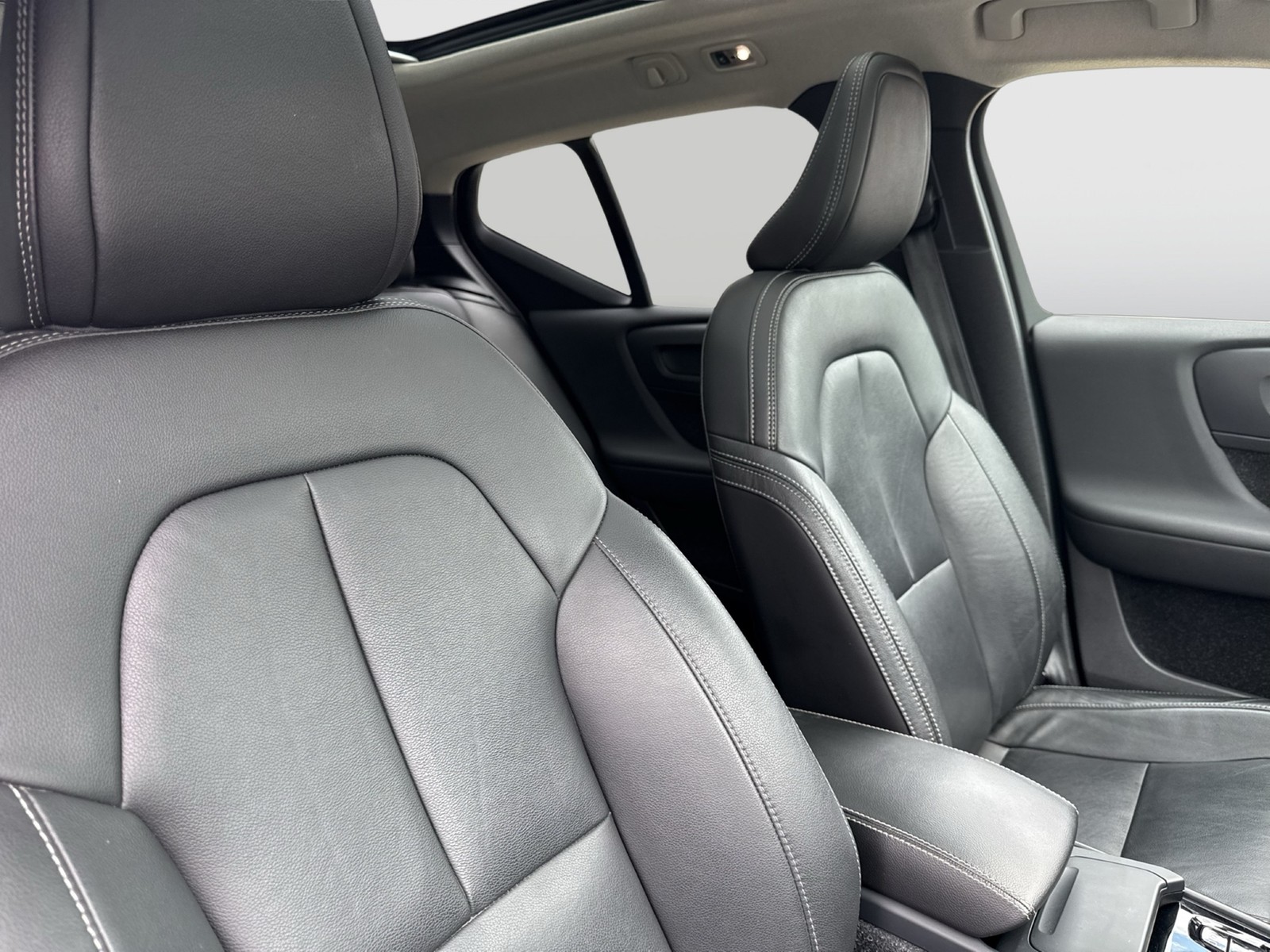 Volvo XC40 INSCRIPTION LEDER PANO KAMERA ALU19 NAVI