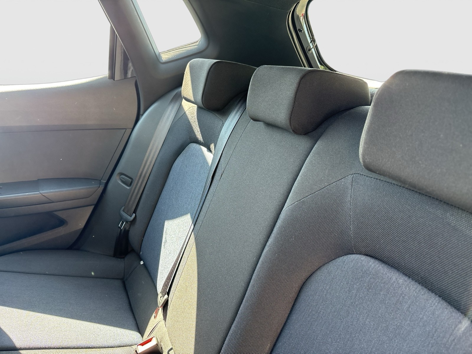 Seat Arona 1.0 FR KAMERA NAVI ALU17" SITZHEIZUNG
