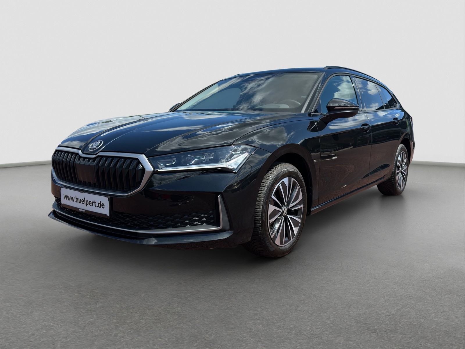 Skoda Superb Combi 1.5 eTSI SELECTION CAM ACC E-KLAPPE