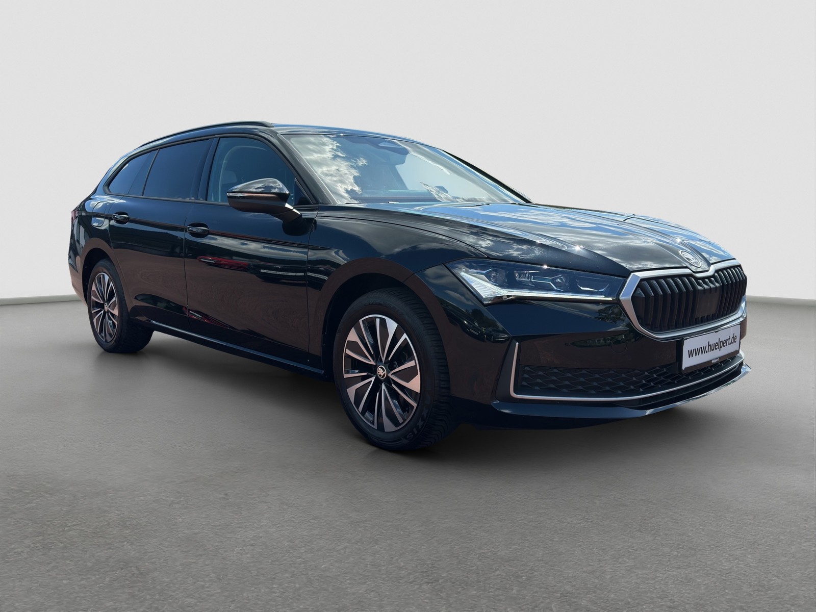 Skoda Superb Combi 1.5 eTSI SELECTION CAM ACC E-KLAPPE