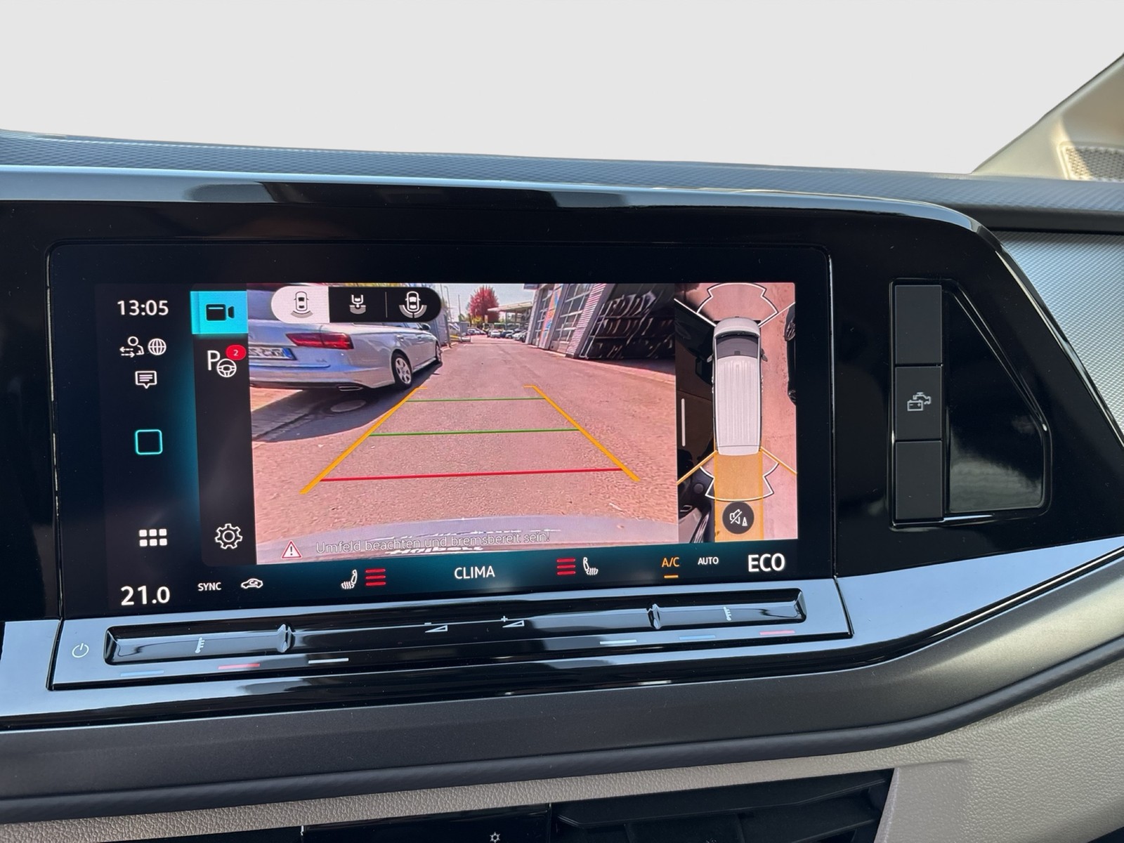 Volkswagen T7 California HYBRID Beach Tour 4M Navi StHZ 360°