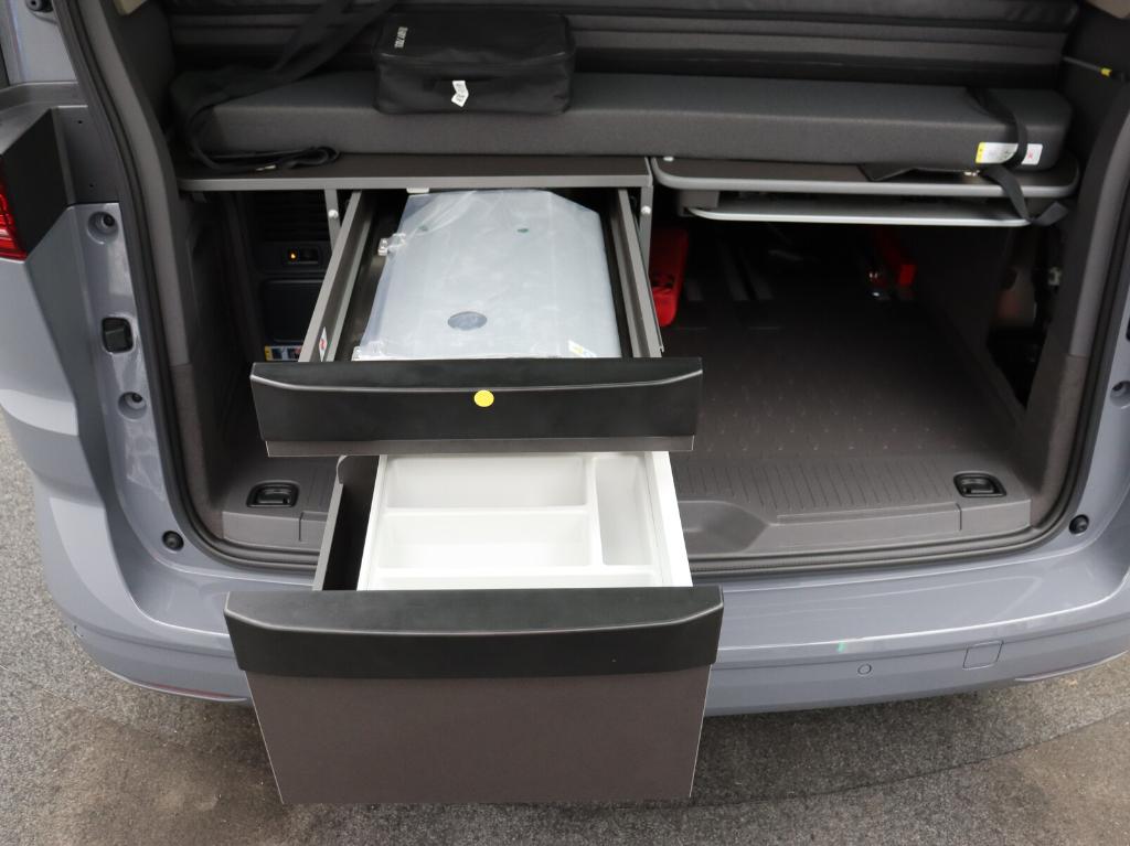 Volkswagen T7 California HYBRID Beach Tour 4M Navi StHZ 360°