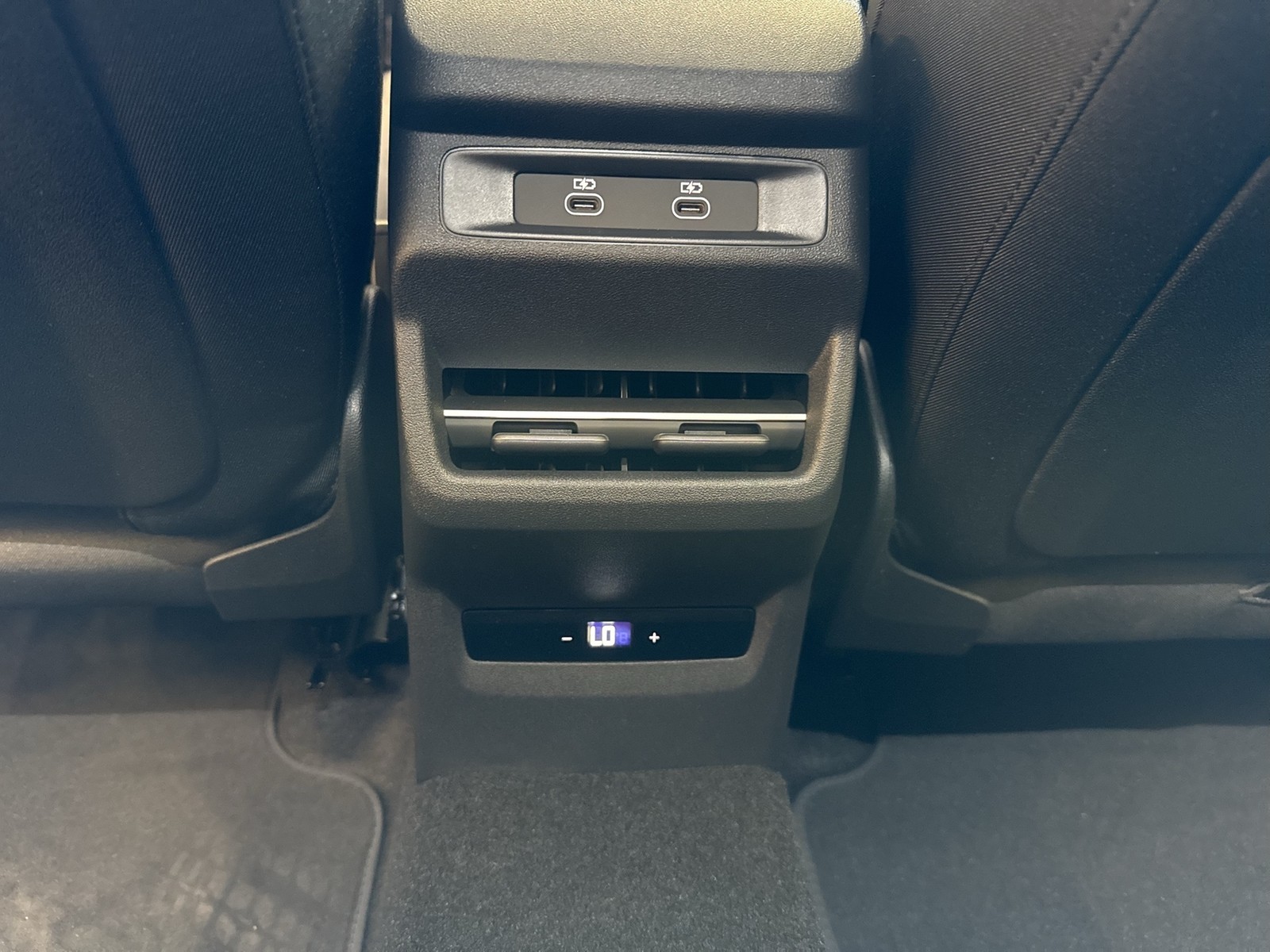 Audi Q3 advanced NEUES MODELL CAM ACC E-KLAPPE NAVI