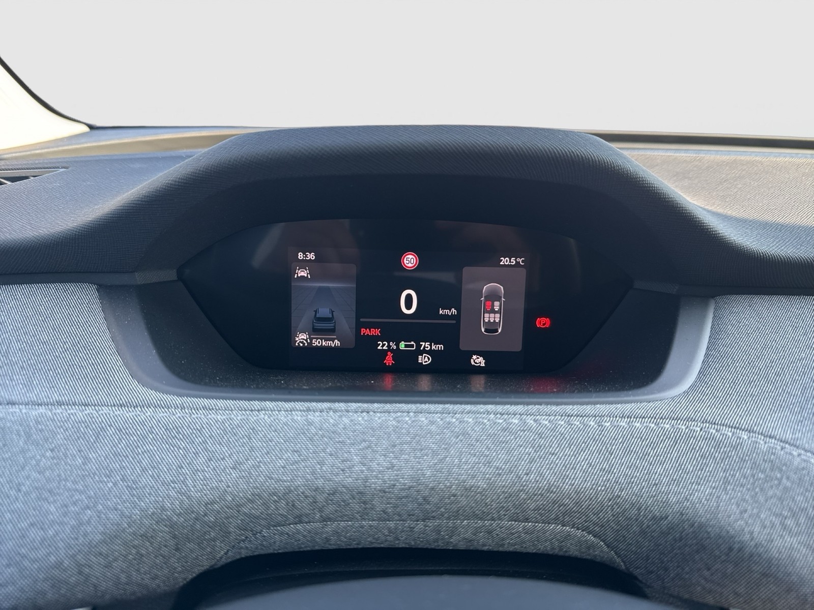 Skoda Enyaq 85 LOFT WÄRMEPUMPE AHK CAM ACC LM20 MATRIX