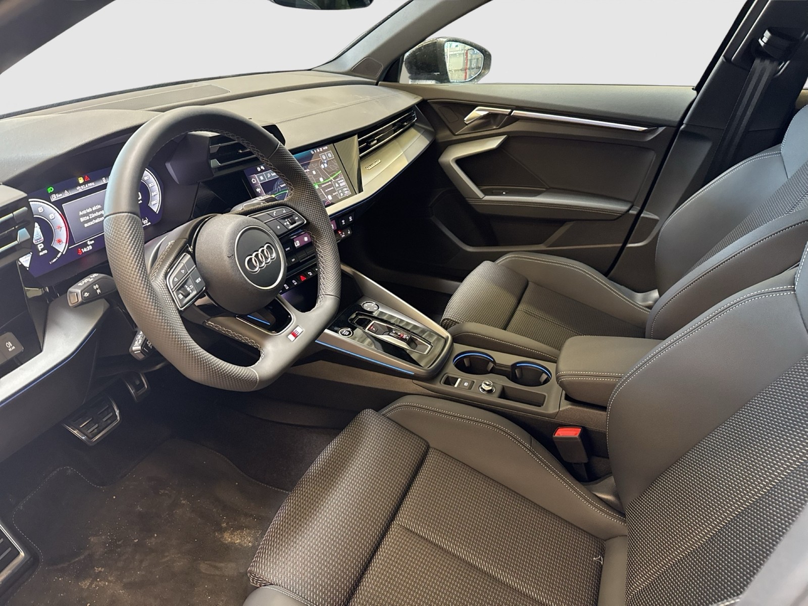 Audi A3 Sportback quattro S LINE PANO AHK CAM LM18