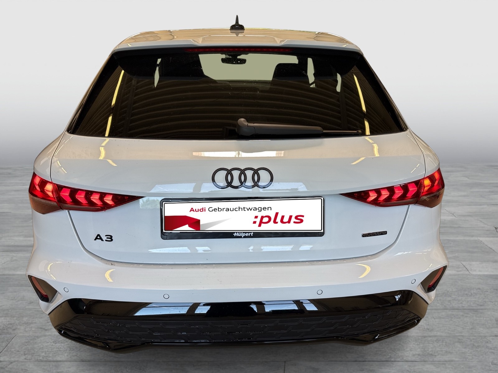 Audi A3 Sportback quattro S LINE PANO AHK CAM LM18