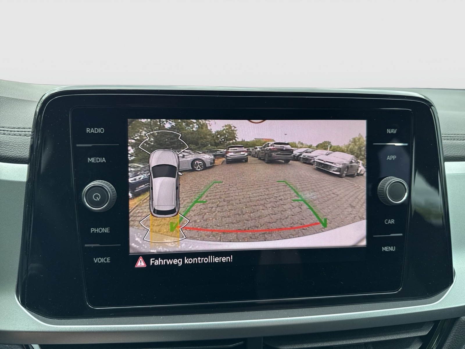 Volkswagen T-Roc 1.5 LIFE CAM LM17 NAVI CARPLAY SITZHEIZUNG