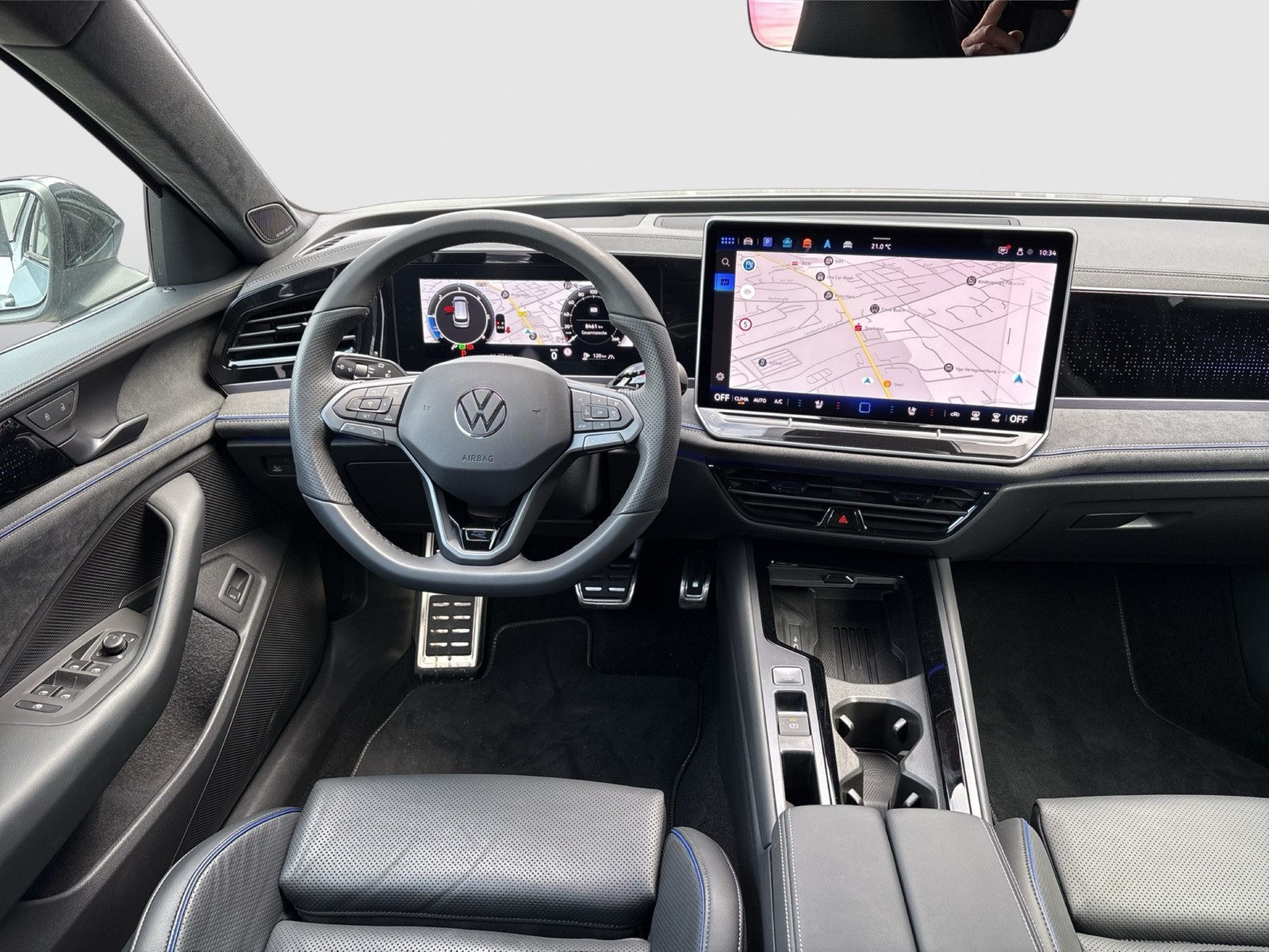 Volkswagen Passat Variant 2.0 R-LINE 4X4 LEDER STANDHZ. AHK