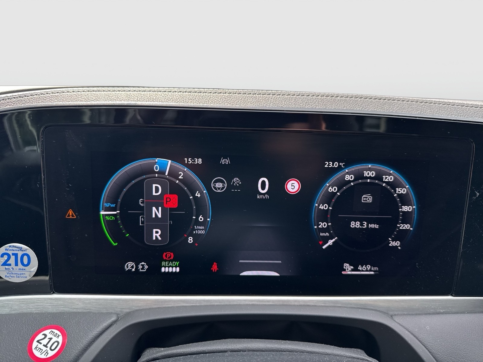 Volkswagen Passat Variant 1.5 HYBRID ELEGANCE AHK CAM ACC