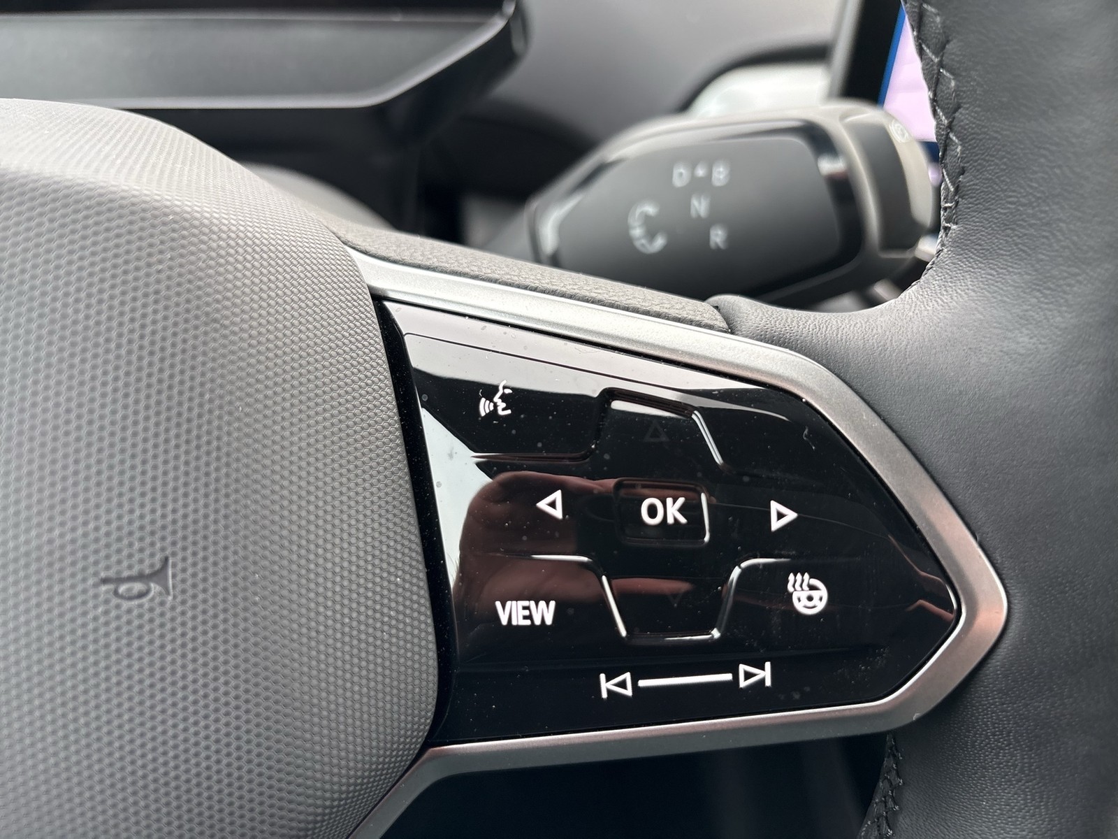 Volkswagen ID.4 Pro WÄRMEPUMPE PANO ACC LM19 MATRIX NAVI