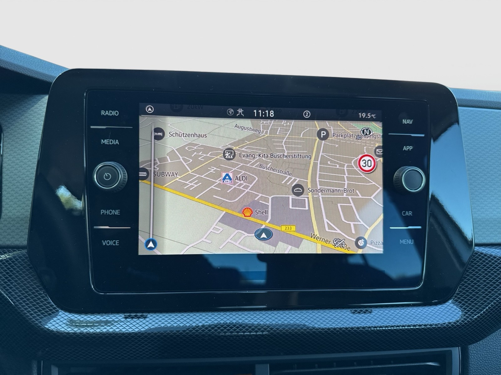 Volkswagen T-Cross 1.0 LIFE ACC NAVI ALU CARPLAY SITZHEIZ.
