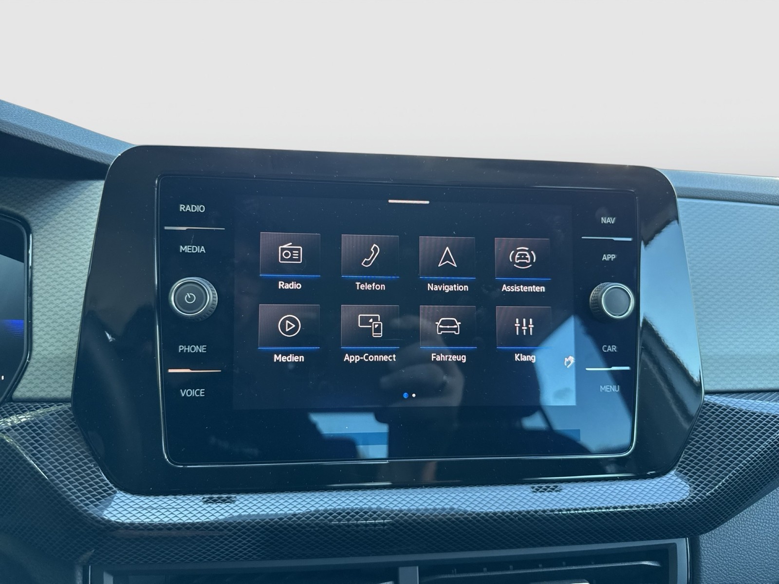 Volkswagen T-Cross 1.0 LIFE ACC NAVI ALU CARPLAY SITZHEIZ.