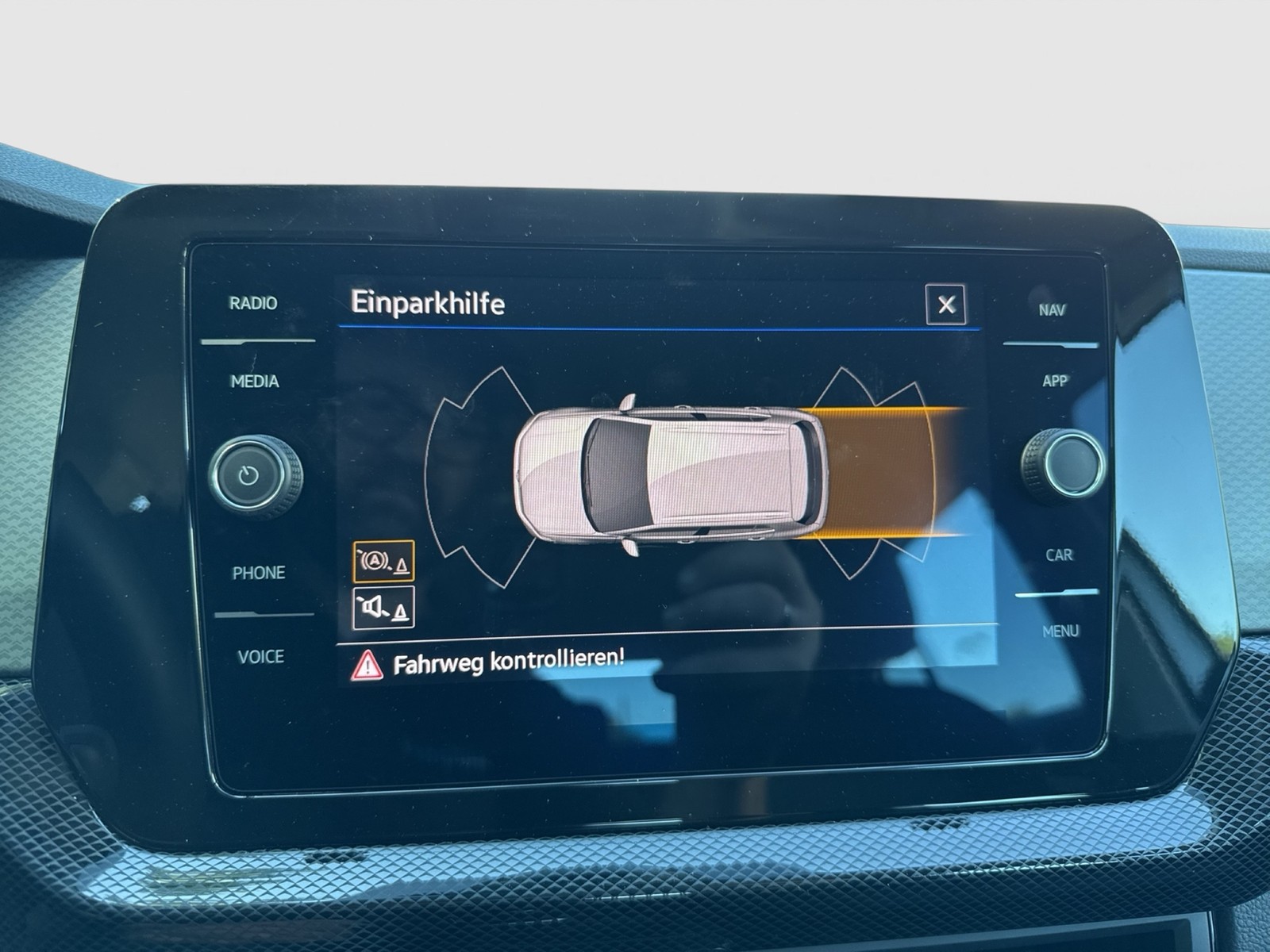 Volkswagen T-Cross 1.0 LIFE ACC NAVI ALU CARPLAY SITZHEIZ.