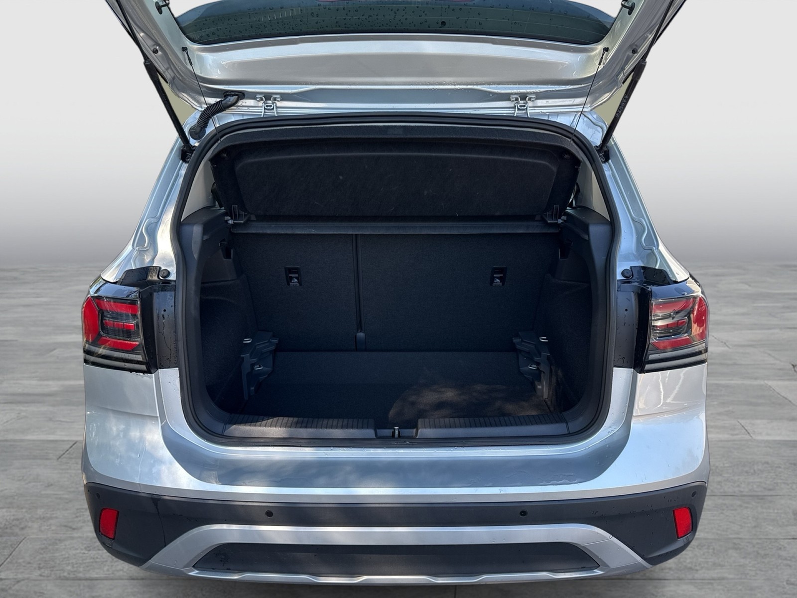 Volkswagen T-Cross 1.0 LIFE ACC NAVI ALU CARPLAY SITZHEIZ.