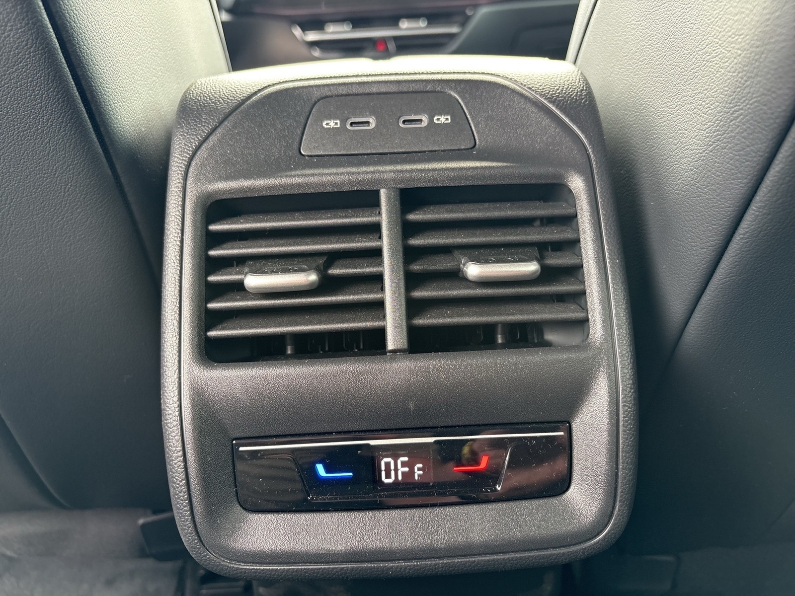 Volkswagen Passat Variant 1.5 HYBRID R-LINE AHK 360°CAM ACC