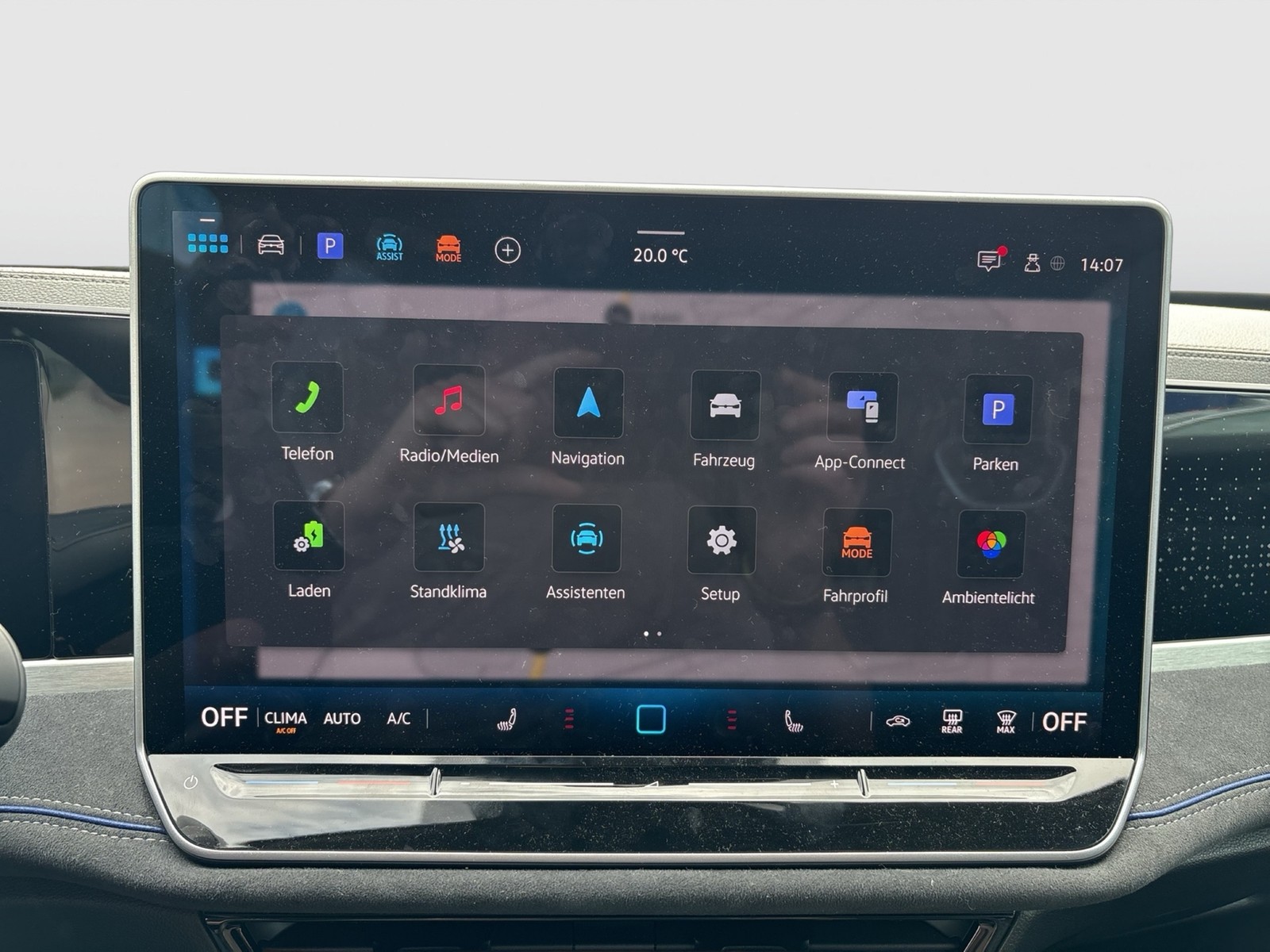 Volkswagen Passat Variant 1.5 HYBRID R-LINE AHK 360°CAM ACC