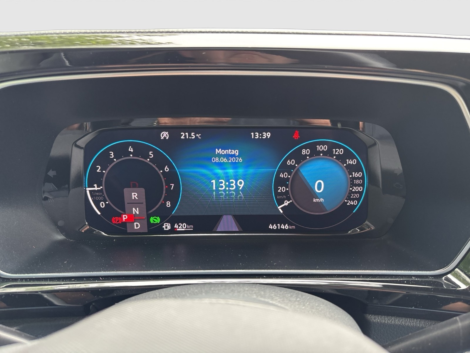 Volkswagen Caddy 1.5 STYLE AHK ACC LM17 NAVI CARPLAY LED