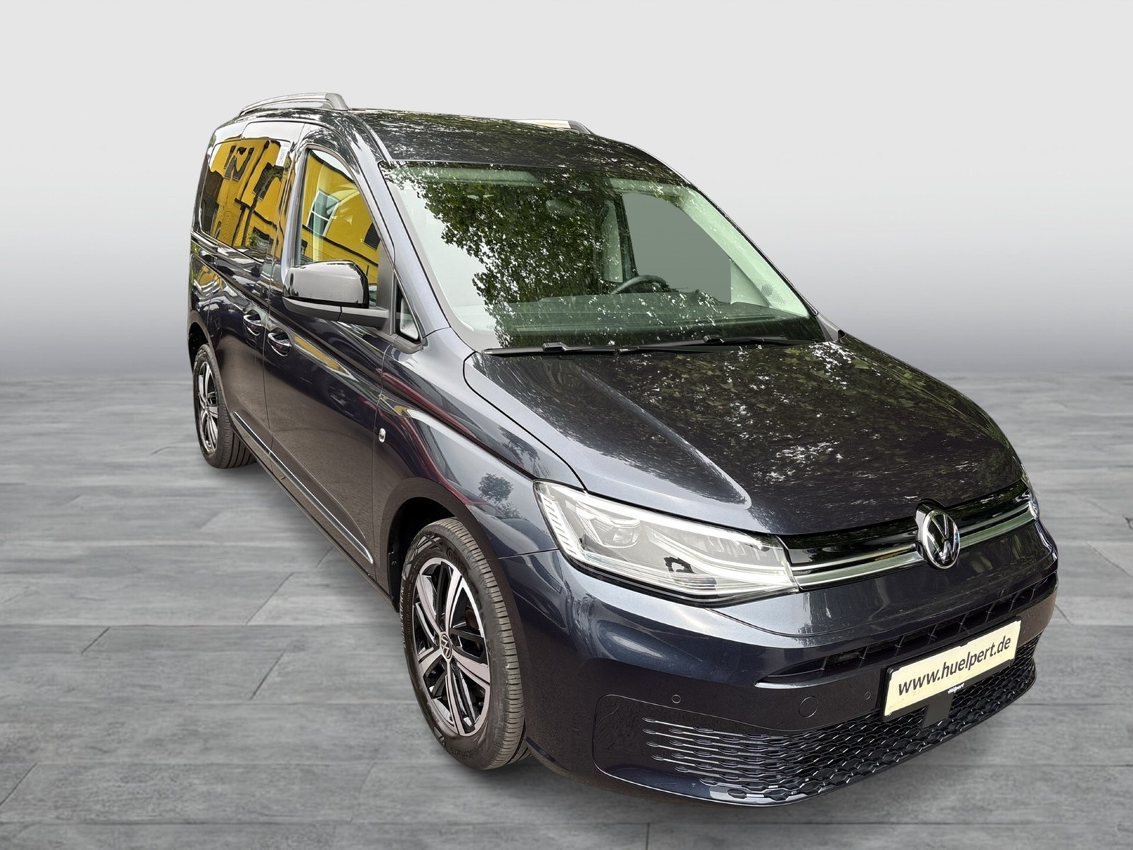 Volkswagen Caddy 1.5 STYLE AHK ACC LM17 NAVI CARPLAY LED