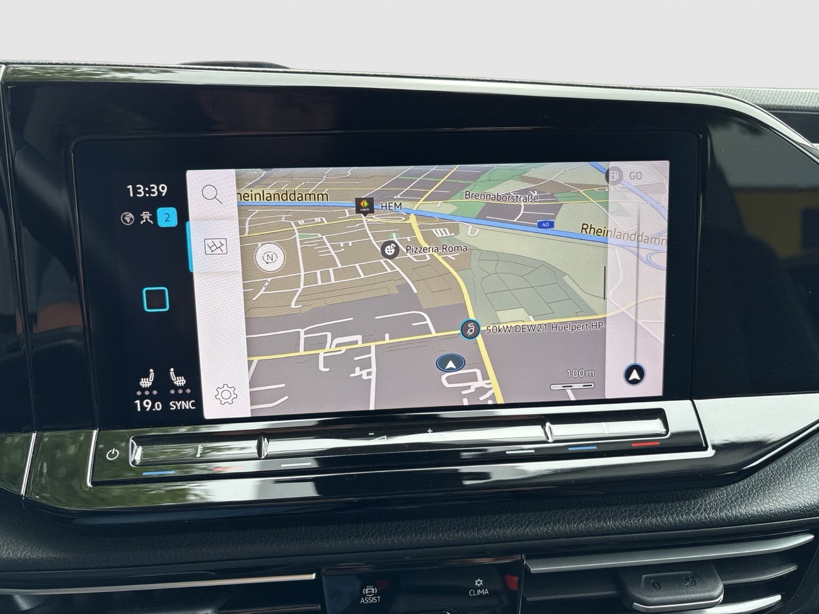 Volkswagen Caddy 1.5 STYLE AHK ACC LM17 NAVI CARPLAY LED