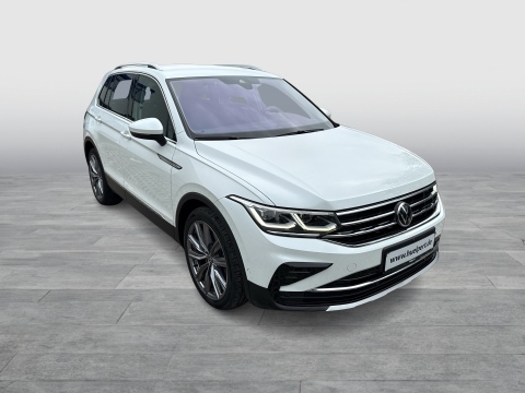 Volkswagen Tiguan 2.0 ELEGANCE 4X4 AHK 360°CAM ACC LM20