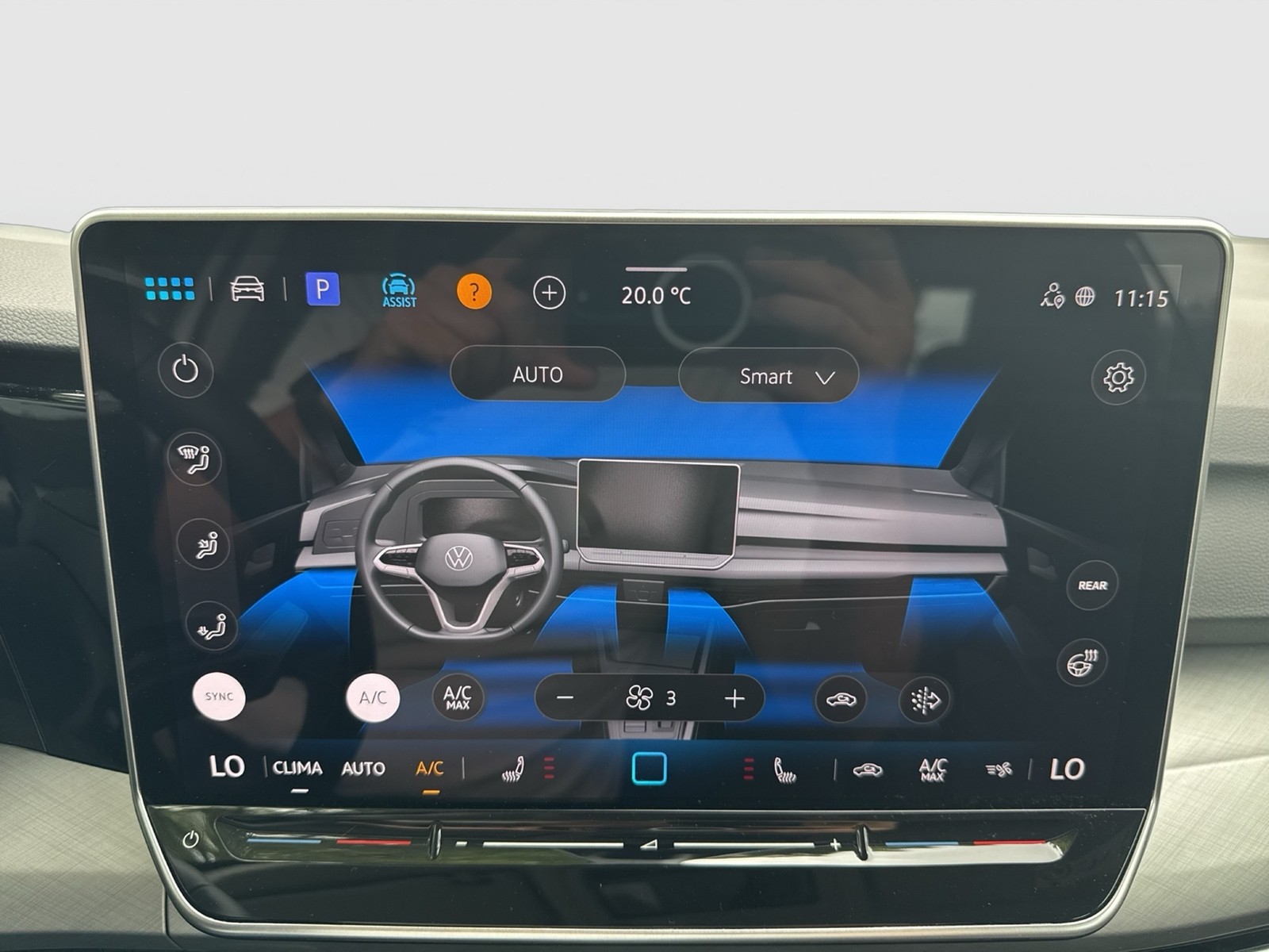 Volkswagen Golf VIII 1.5 eTSI LIFE ACC NAVI CARPLAY SITZHZ.