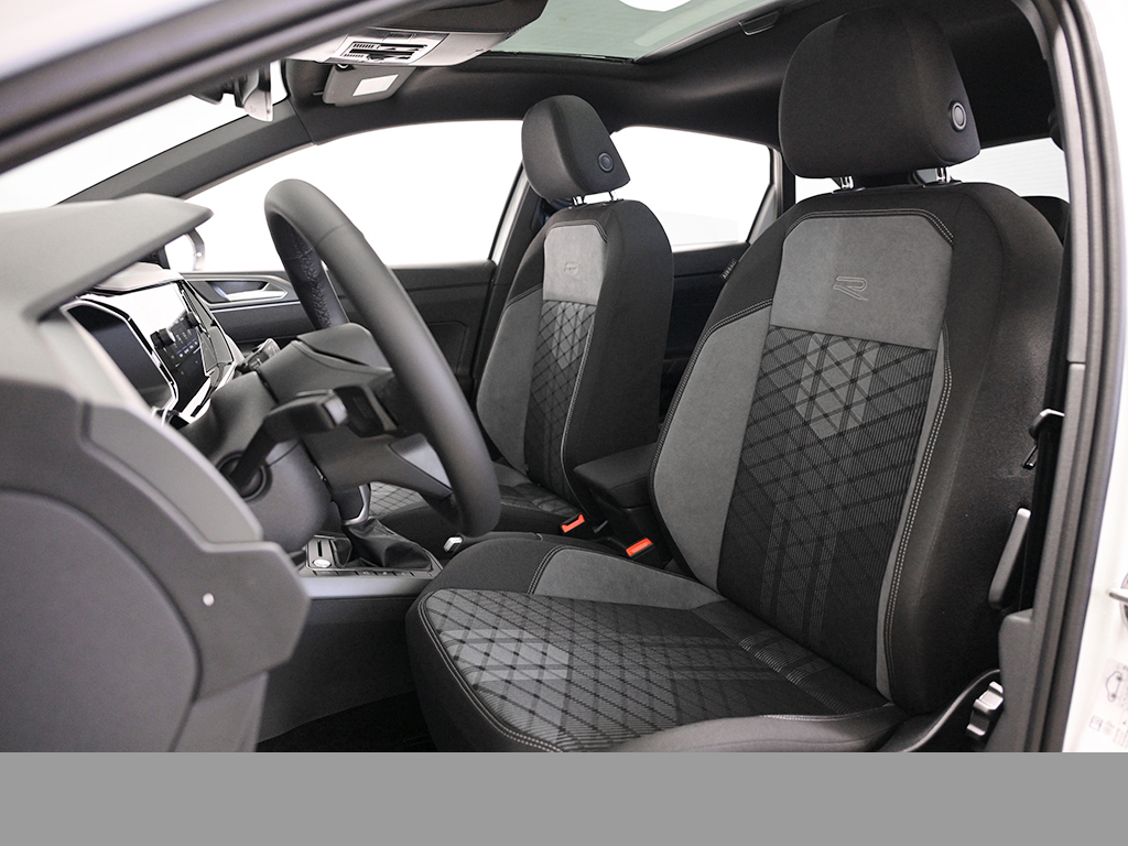 Volkswagen Taigo 1.5 R-LINE DSG