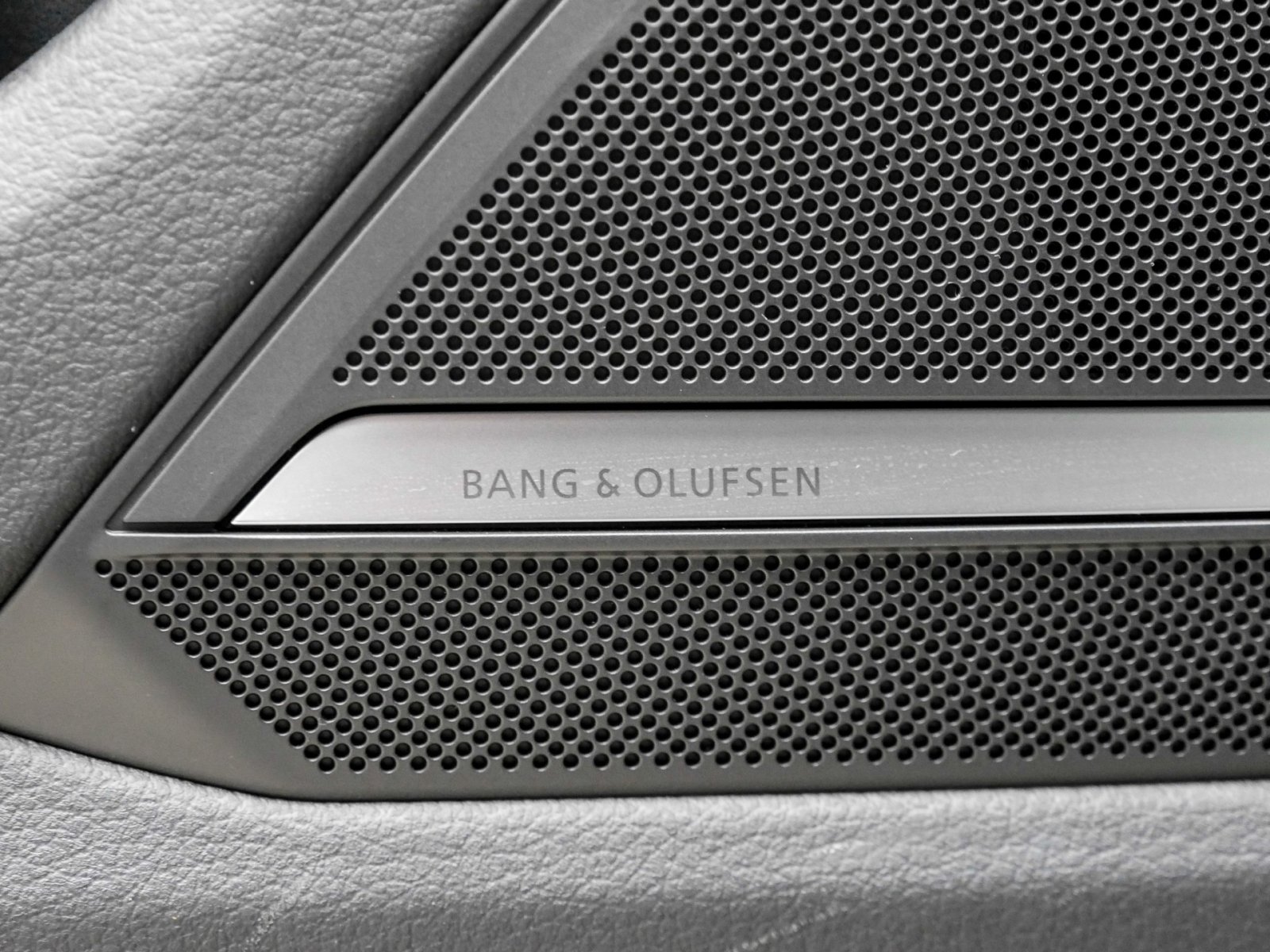 Audi S6 Avant quattro BLACKPAK B&O 360°CAM ACC LM20