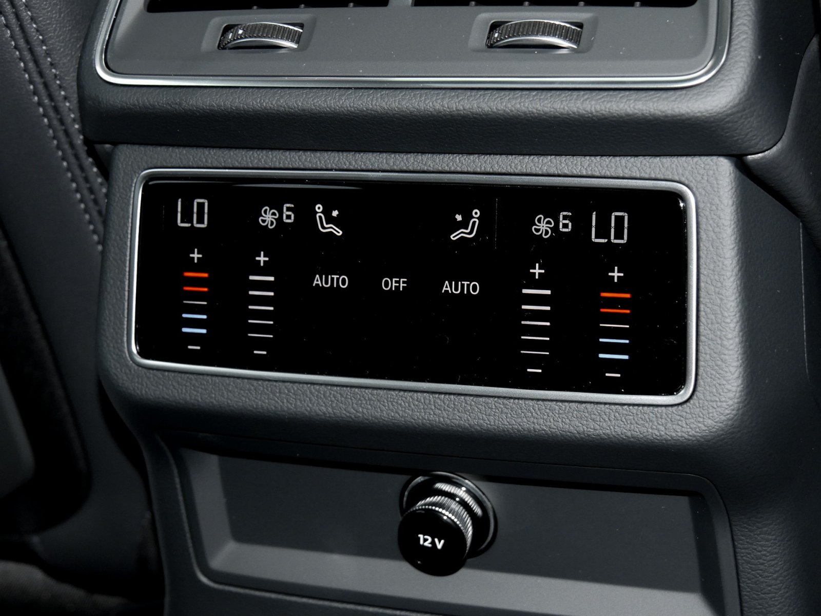 Audi A6 Avant 45 quattro S LINE PANO B&O AHK LM21