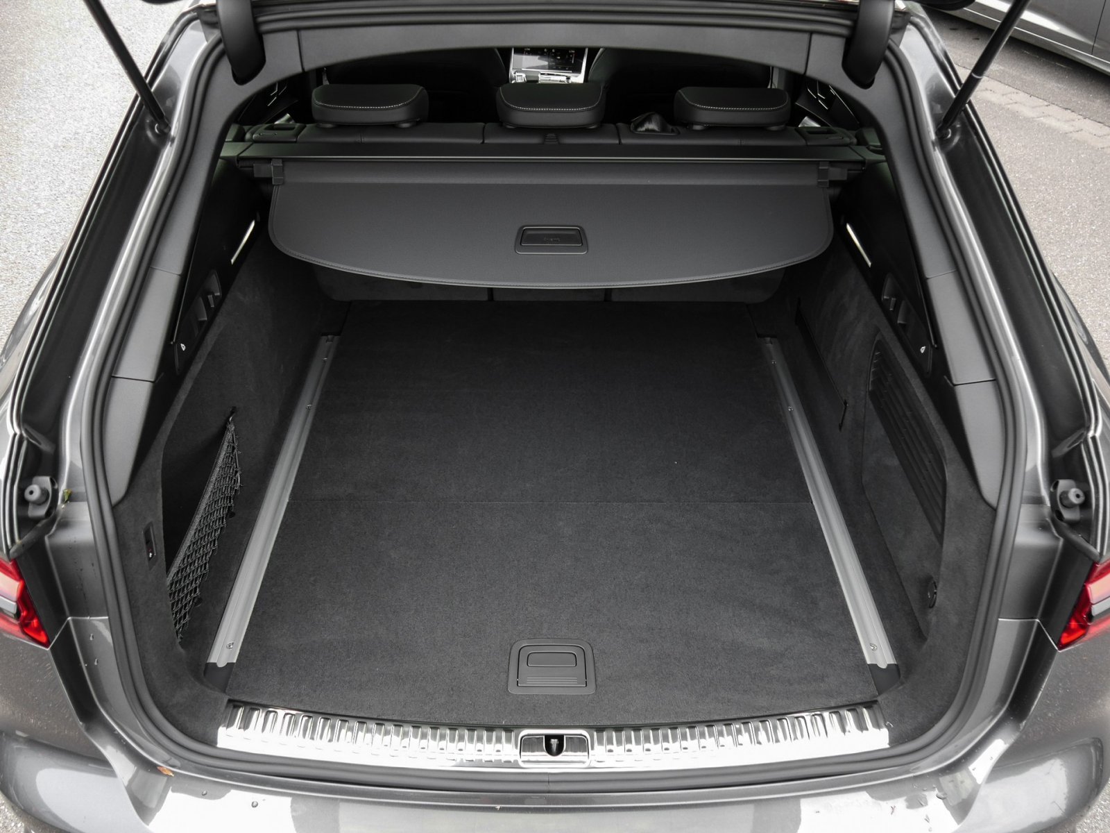 Audi A6 Avant 45 quattro S LINE PANO B&O AHK LM21