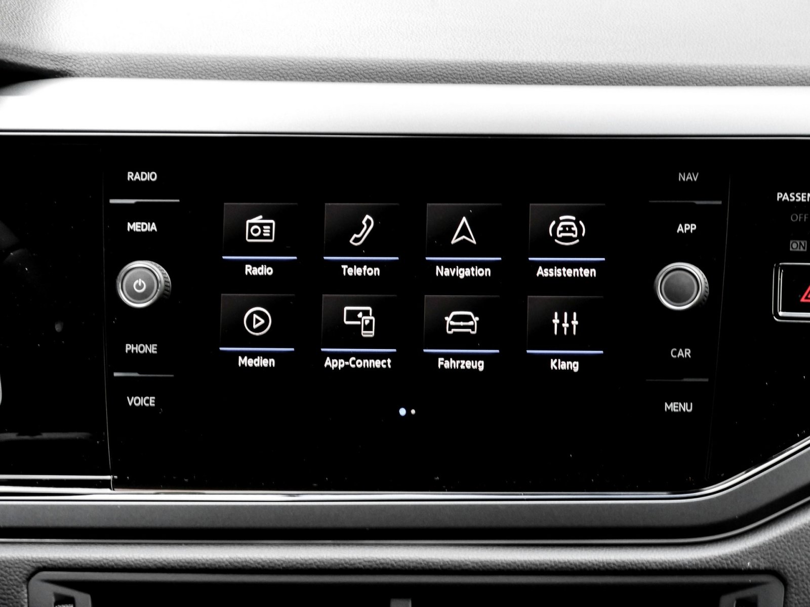 Volkswagen Polo 1.0 R-LINE CAM ACC LM17 NAVI CARPLAY SITZHZ