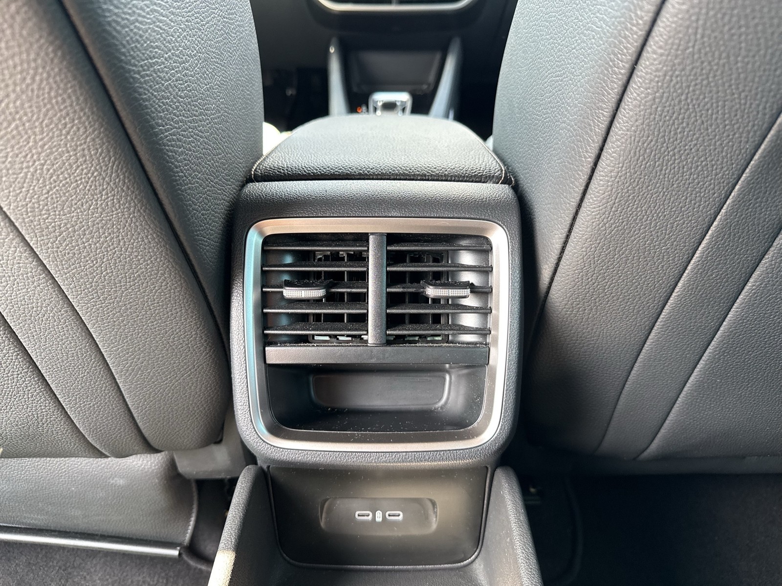 Skoda Octavia Combi 2.0 SELECTION AHK CAM ACC NAVI